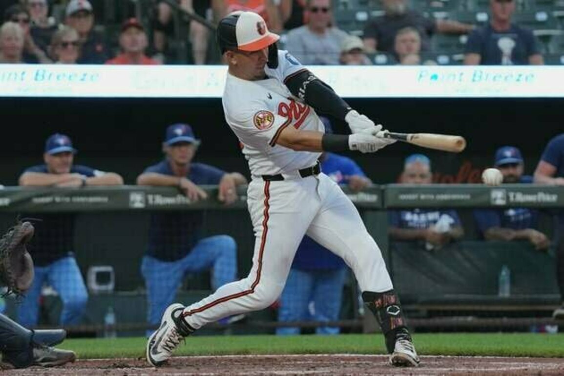 Astros add INF Ramon Urias in deal with Orioles