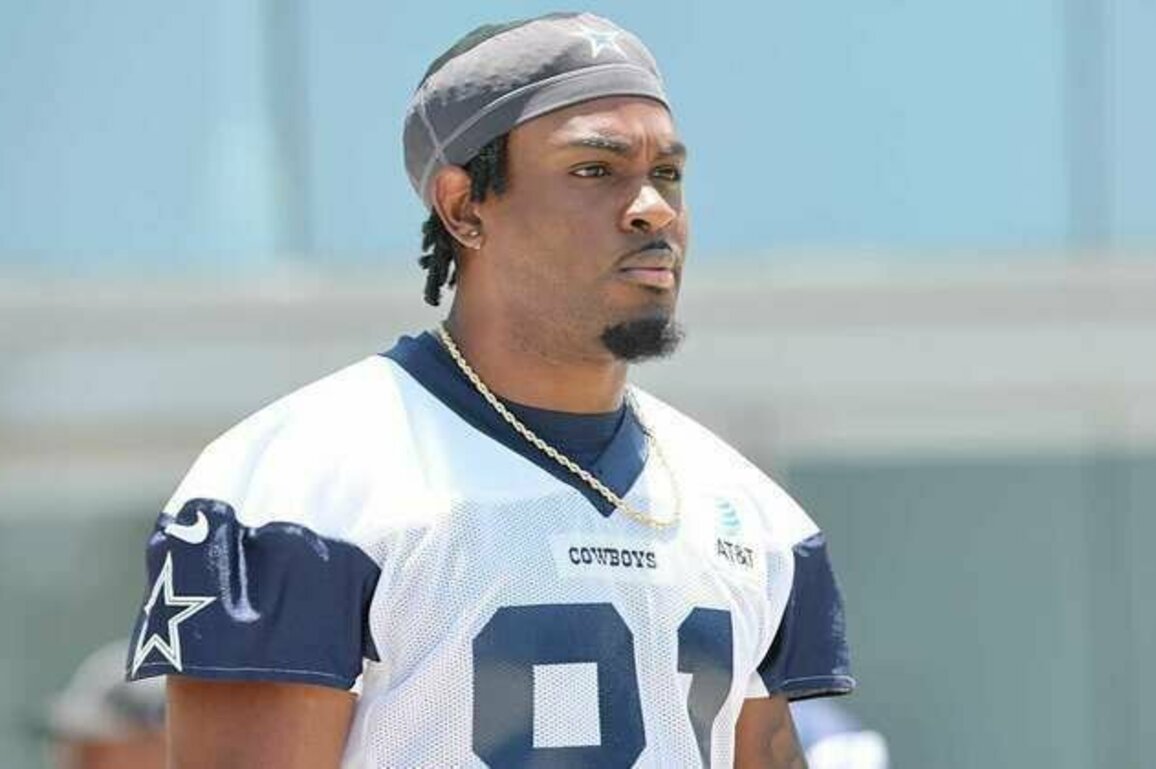 Mingo sufre esguince de rodilla y podra iniciar temporada en IR