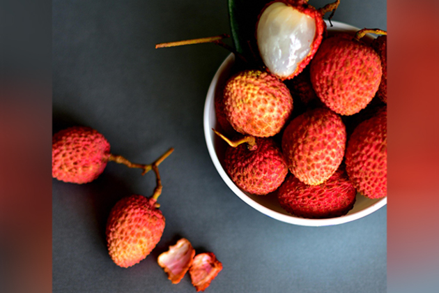 India flags off first consignment of rose-scented litchi from Pathankot to Qatar