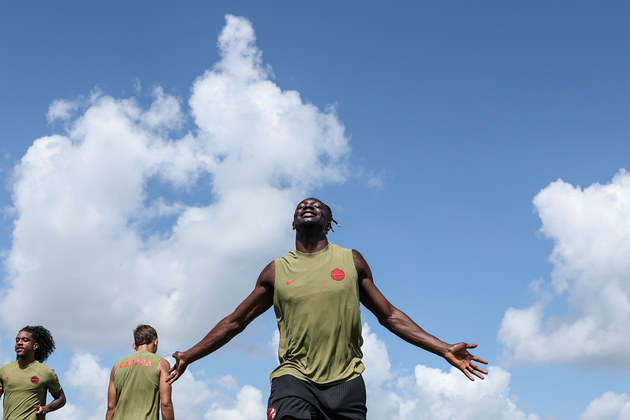 (SP)U.S.-HOUSTON-FOOTBALL-FIFA WORLD CUP-TRAINING-CANADA