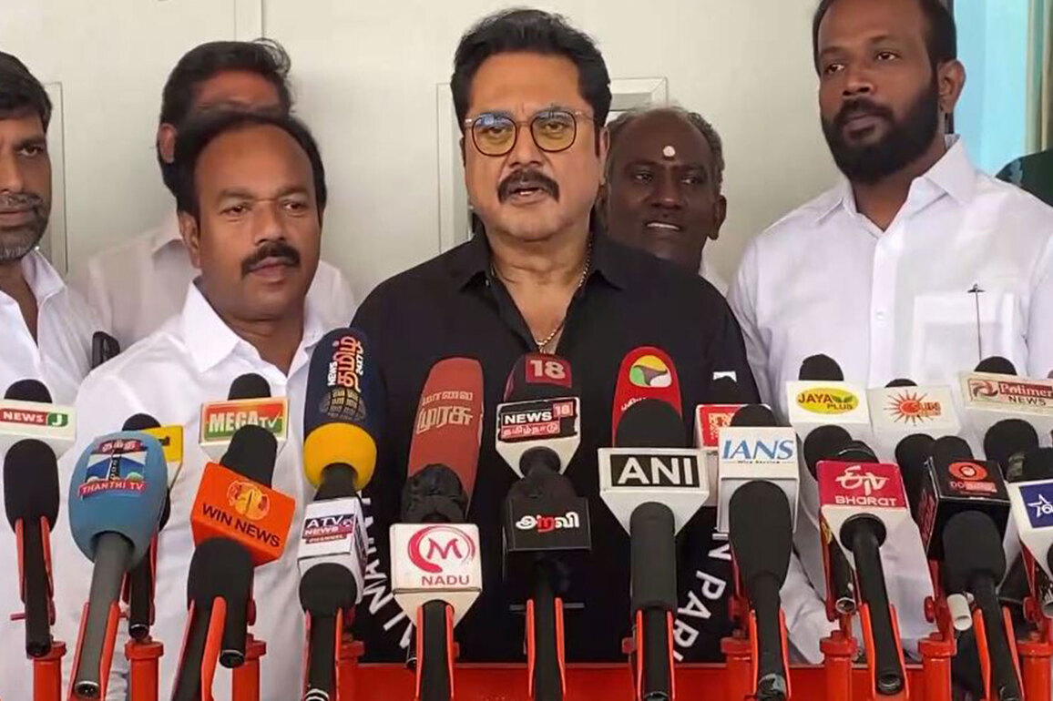 Fuel price hike "difficult to avoid due to global circumstances": BJP leader R Sarathkumar