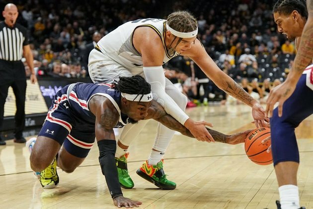 Jackson State stuns Missouri 73-72 for first victory