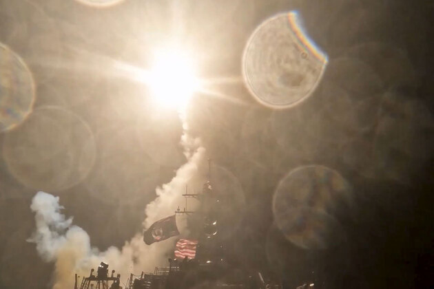 CENTCOM says US launches "new" strikes on Iranian military targets