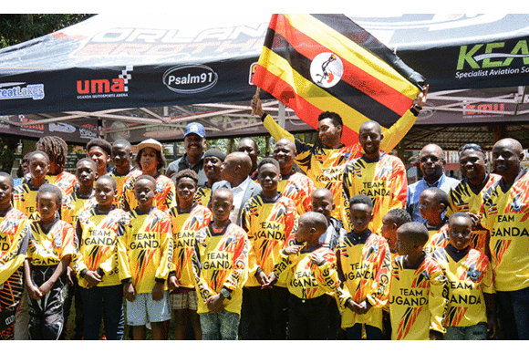 Ttiimu y'abavuzi abakikiridde Uganda. Ttiimu y'abavuzi abakikiridde Uganda.