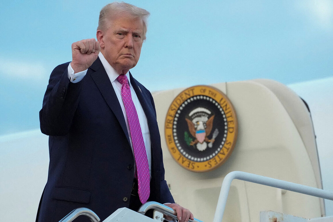 FBI probing hunting stand with clear view of Trump's Air Force One arrival point at Palm Beach airport