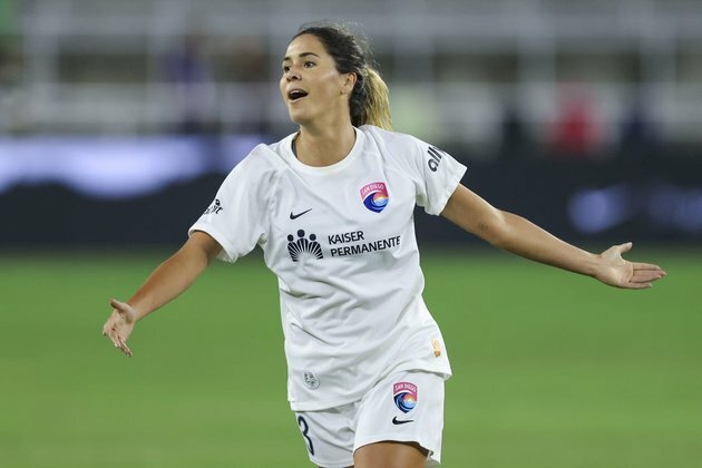 Angel City FC sign veteran Katie Johnson