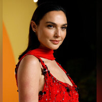 Gal Gadot recalls suffering "massive brain clot" while eight months pregnant with daughter