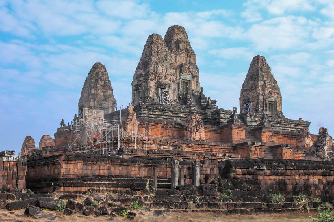 CAMBODIA-SIEM REAP-PRE RUP TEMPLE TOWER-RESTORATION