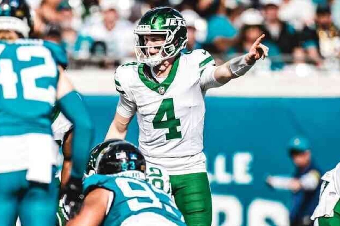 Jets QB Brady Cook 'Still Learning;' After First NFL Start