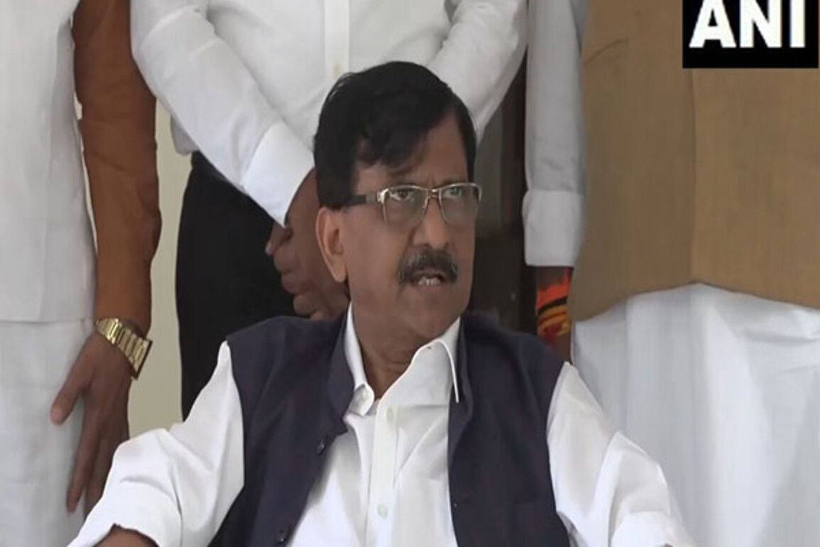 "Unique movement to save democracy," Sanjay Raut to join 'Voter Adhikar Yatra' in Patna