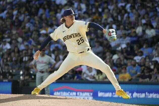 Brewers place reliever Nick Mears (back) on IL