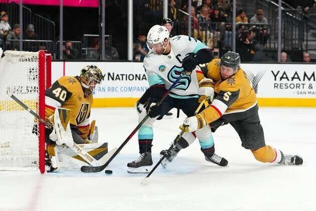 Kraken hold off Golden Knights for fourth straight win