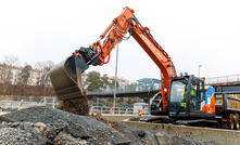 ZE135 battery-powered excavator