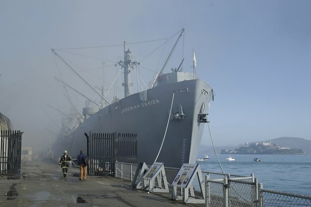 Fire Destroys Warehouse on San Francisco&#039;s Fisherman&#039;s Wharf