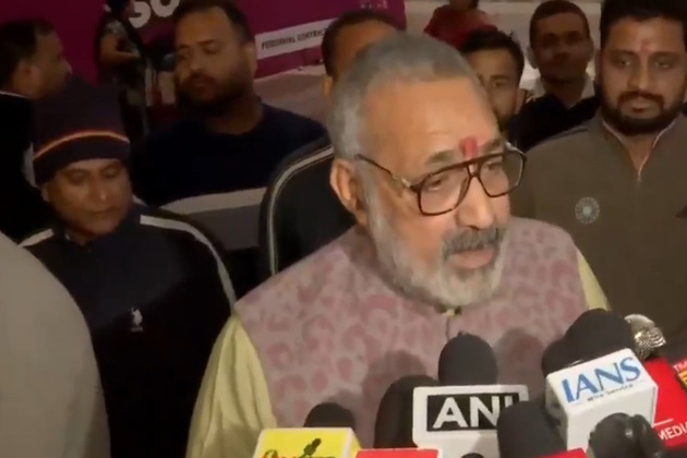 "Will never accept those who give provocative speeches": Union Minister Giriraj Singh on Arshad Madani's remark