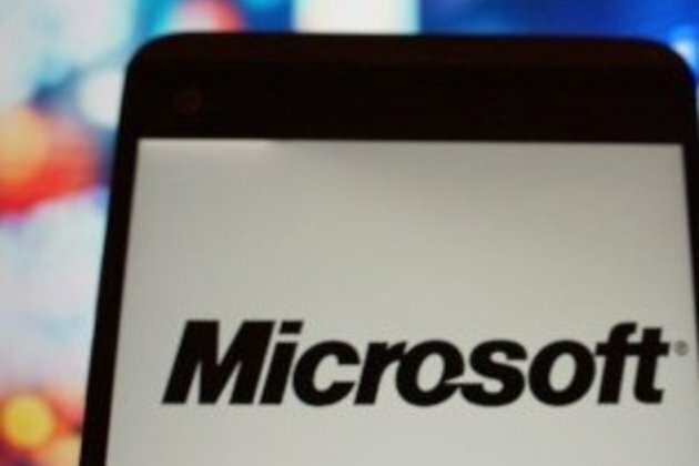 Microsoft granted US licence to export software to Huawei