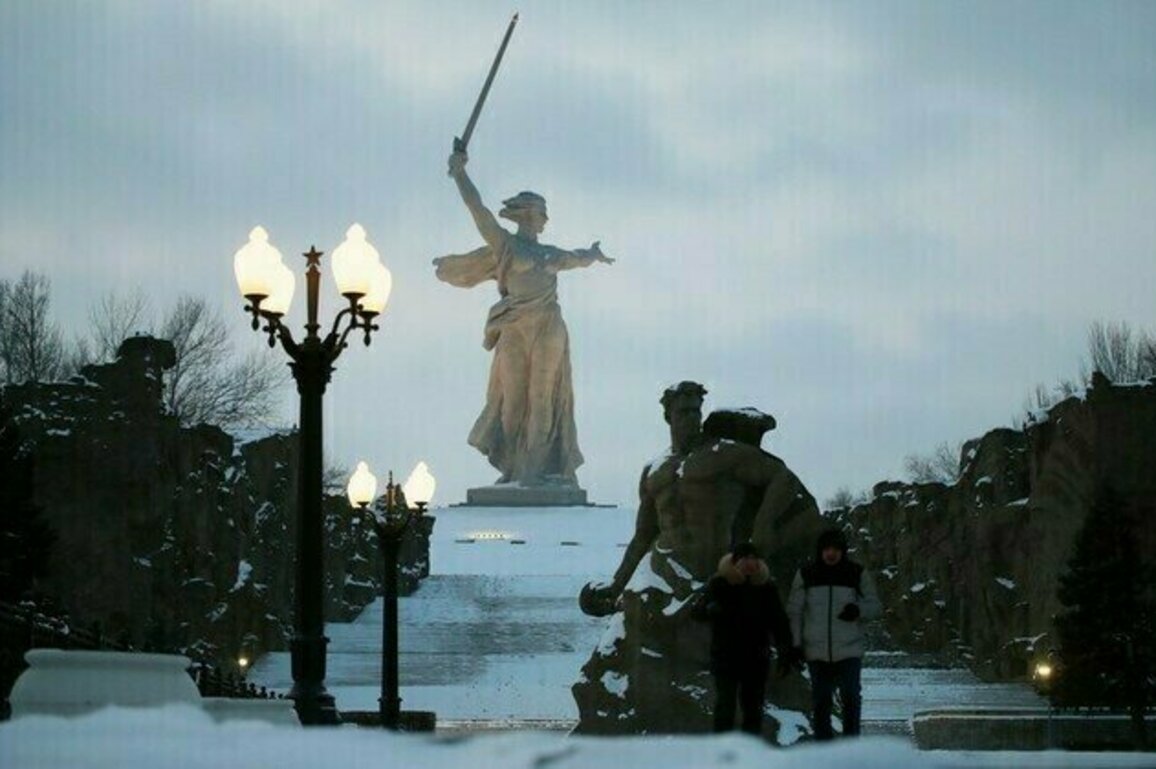 Russian communists want Stalingrad back