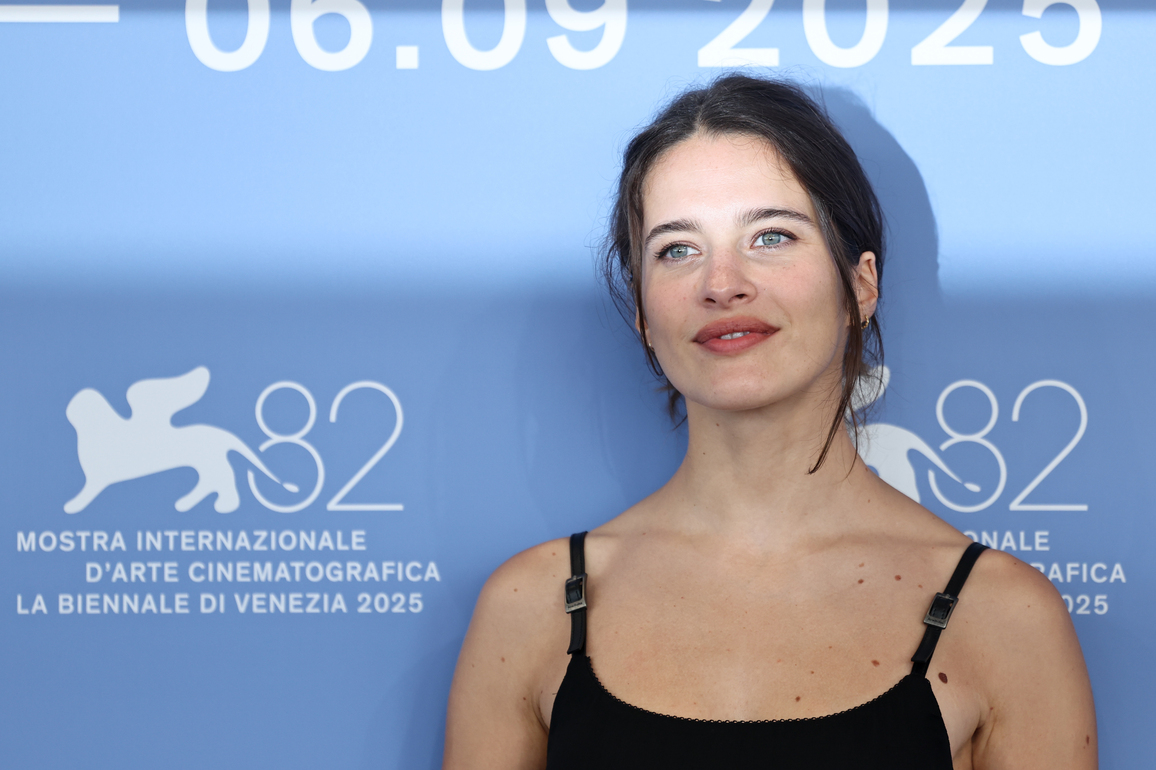 ITALY-VENICE-FILM FESTIVAL-L'ETRANGER-PHOTOCALL