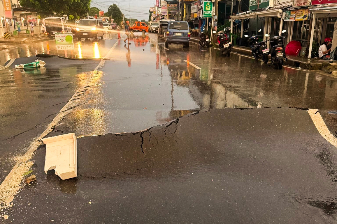 (SpotNews) PHILIPPINES-CEBU-EARTHQUAKE