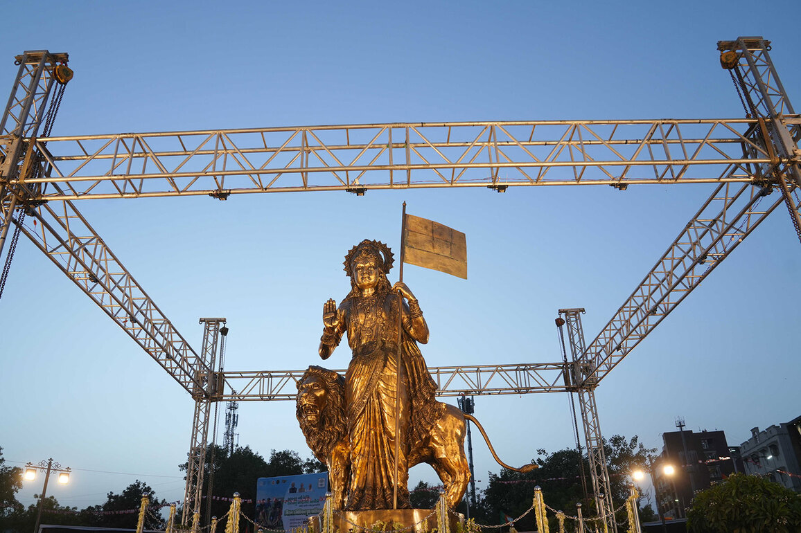 Union Home Minister Amit Shah unveils 'Bharat Mata Sculpture' installed by AMC near new Vadaj Circle