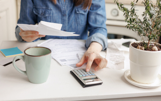 43% of working adults have no personal protection: LV=