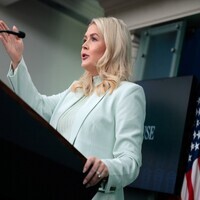 "Trump does not bluff, prepared to unleash hell if Iran doesn't accept defeat": White House