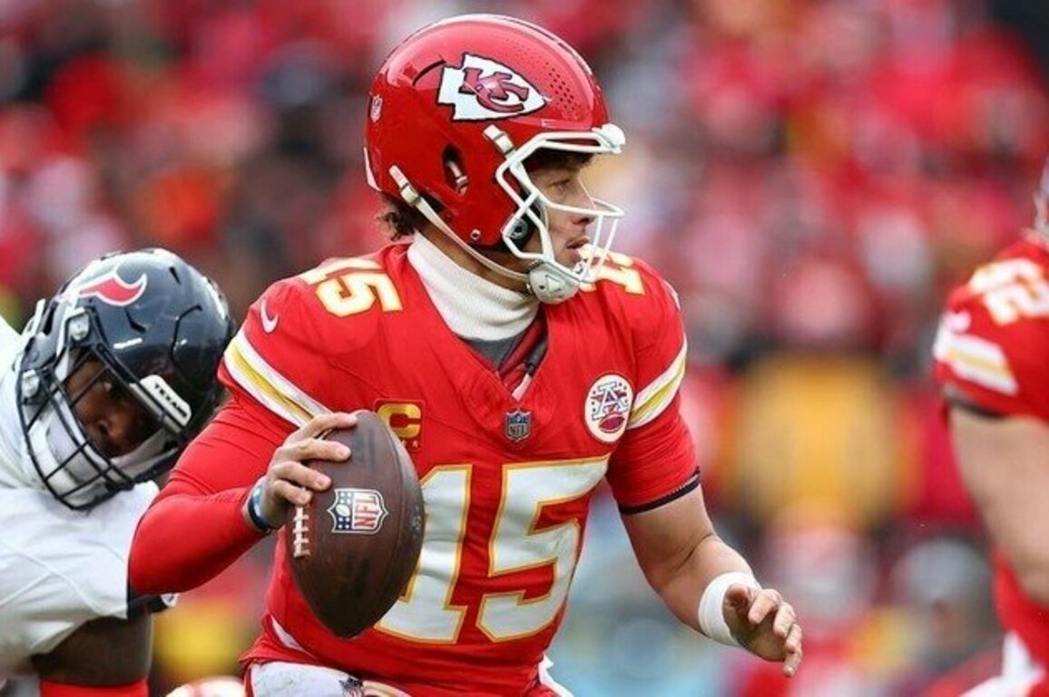 Three Chiefs Make FOX Sports' "All-Half-Decade Team"