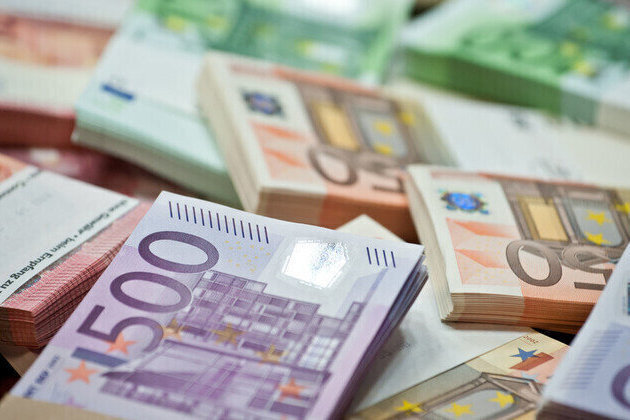 EU has no idea who will pay for 90 bn Ukraine loan  MEP