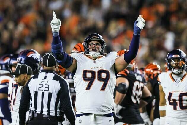 Broncos give DL Zach Allen 4-year, $102M extension