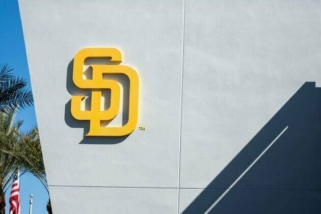 Seidler family to explore 'strategic options,' including sale of Padres