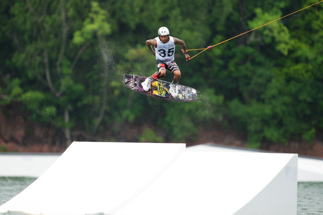 (SP)CHINA-CHENGDU-THE WORLD GAMES 2025-WATERSKI & WATERBOARD-MEN'S-CABLE WAKEBOARD-LAST CHANCE QUALIFIERS (CN)