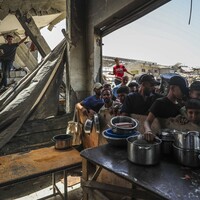 MIDEAST-GAZA-FOOD-DISTRIBUTION