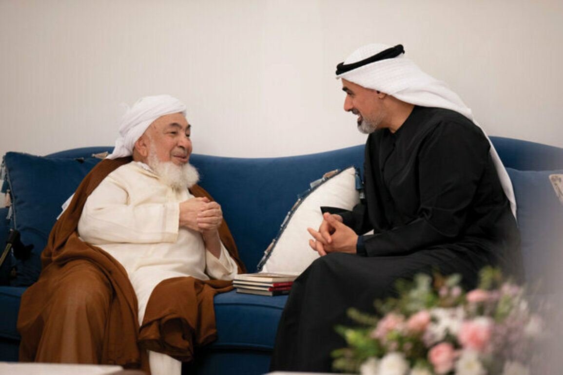 Khaled bin Mohamed bin Zayed visits Shaykh Abdallah bin Bayyah at his residence in Abu Dhabi