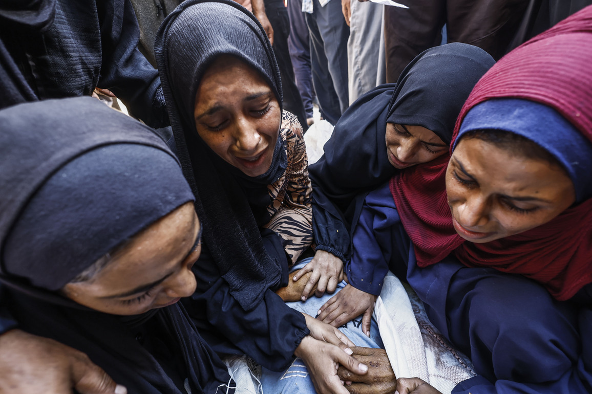 MIDEAST-GAZA CITY-VICTIM-MOURNING