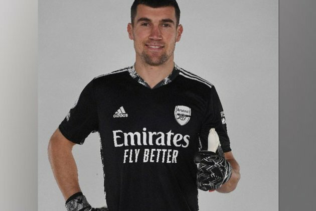 Brighton goalkeeper Ryan joins Arsenal on loan