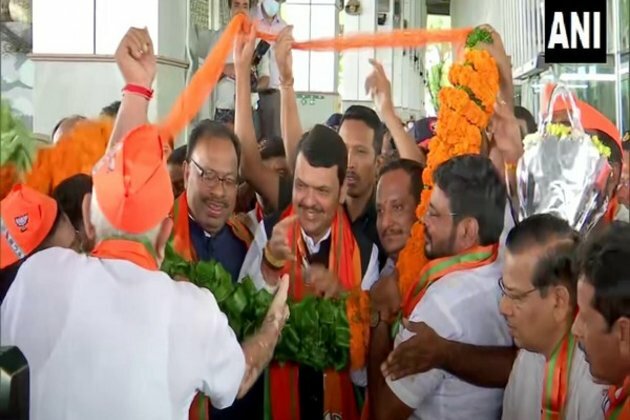 Maha Deputy CM Fadnavis holds roadshow in Nagpur