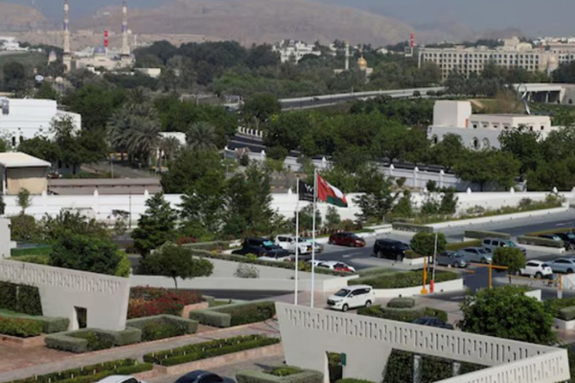 Iran's FM visits Saudi Arabia, Qatar for nuclear talks' consultations with US