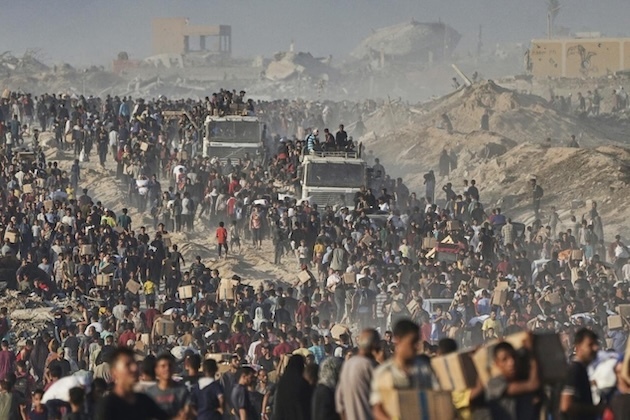 Gazans to give up 'Riviera of Middle East' for South Sudan?