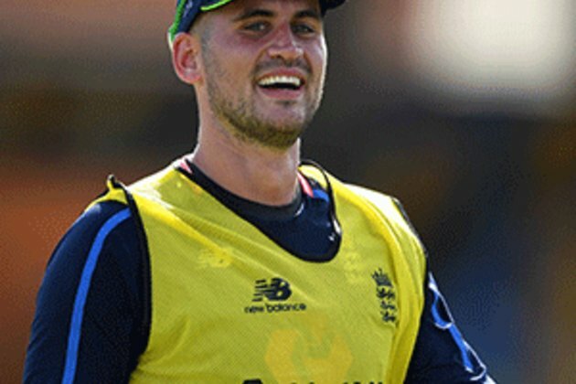 Hales deserves &#039;second chance&#039;, says England&#039;s Woakes