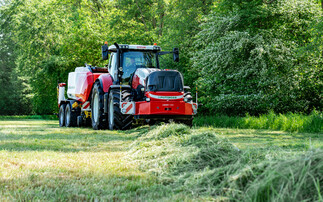 Pottinger launches silage additive front tank