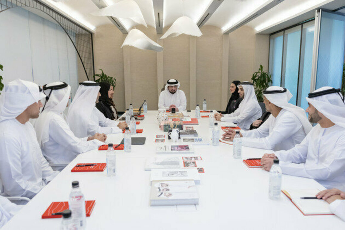 Ahmed bin Mohammed chairs first meeting of newly formed Dubai Media Council