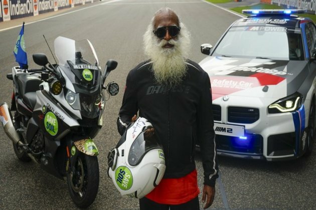 Sadhguru takes an exciting inauguration lap at BIC ahead of Grand Prix of India