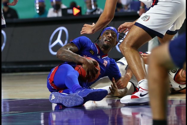 No. 6 Kansas looks for defensive solutions against St. Joe's