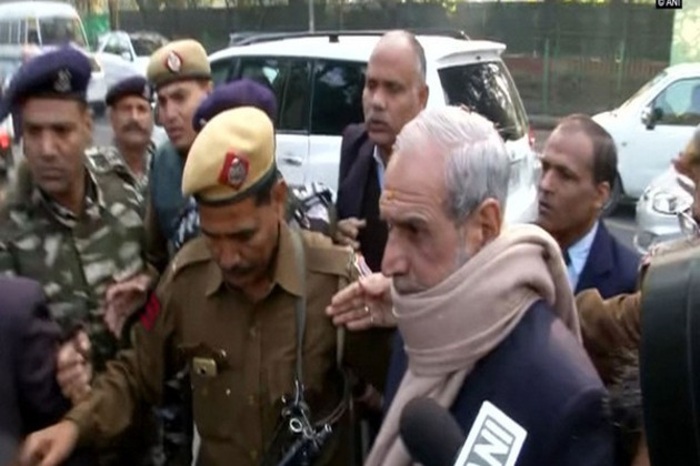 Former Congress MP Sajjan Kumar sentenced to life in case related to killing of father and son in 1984 riots