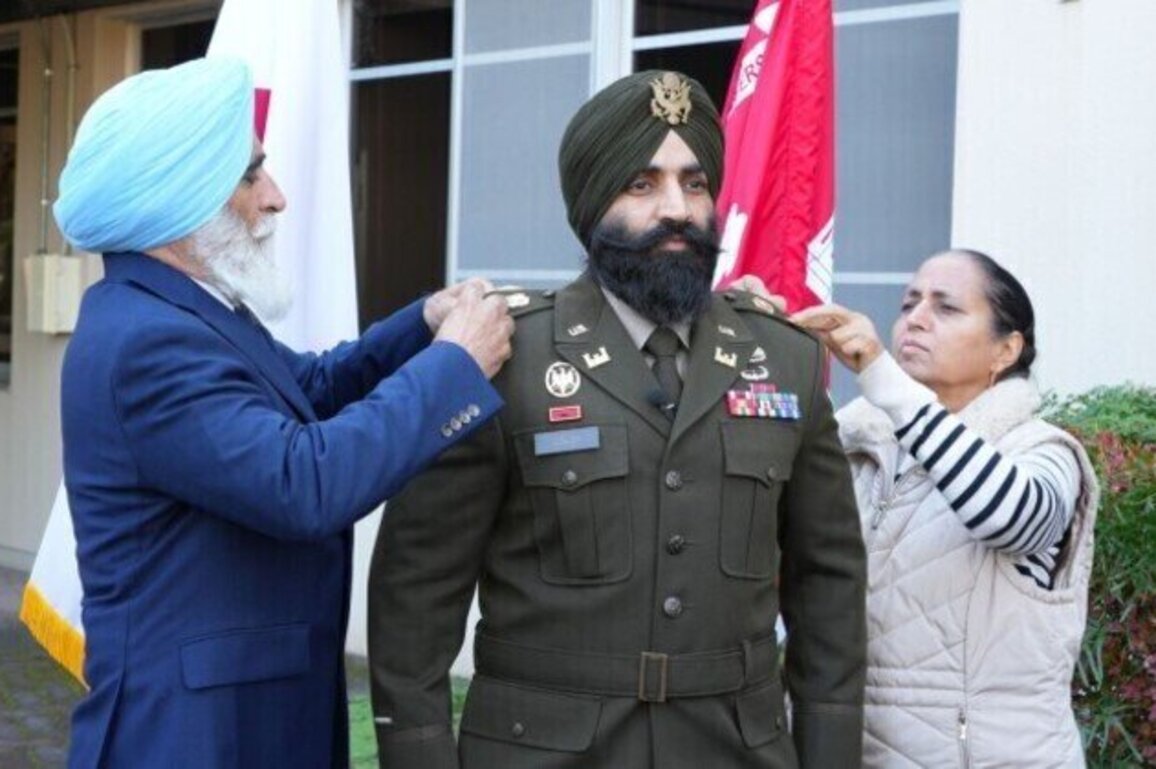 U.S. Army Major "Simmer" Singh Promoted to Lieutenant Colonel