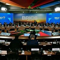 As the world order shifts, NZ should 'spread its diplomatic wings' and look at joining BRICS