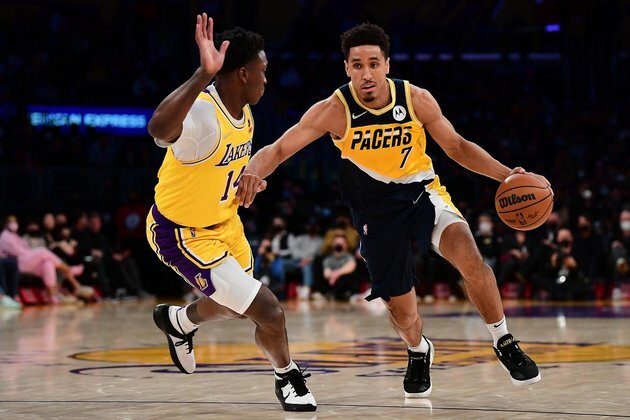 Caris LeVert scores 22 in 4th quarter as Pacers rally past Lakers