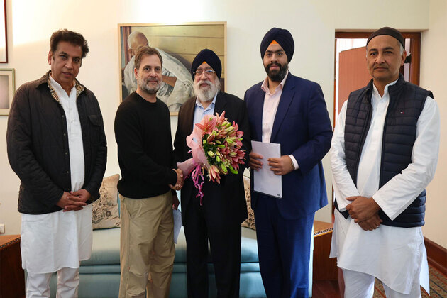 Rahul Gandhi assures justice on Delhi Sikh Gurdwara Management Committee's alleged corruption matter