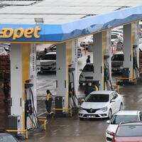 Fear for fuel price hike grips Trkiye amid mounting tensions in Strait of Hormuz