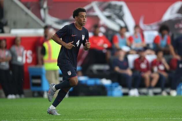 USMNT's Tyler Adams sustains possible MCL injury for Bournemouth